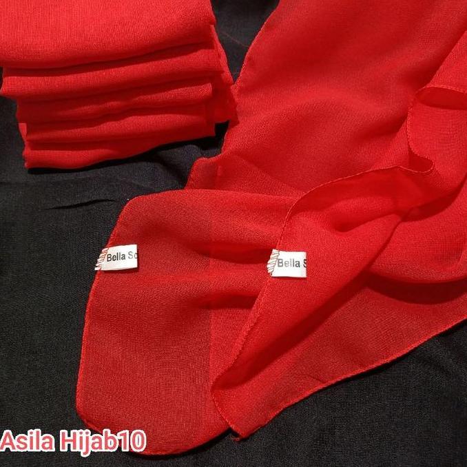 Jilbab Segi Empat Bella Square Merah Cabe