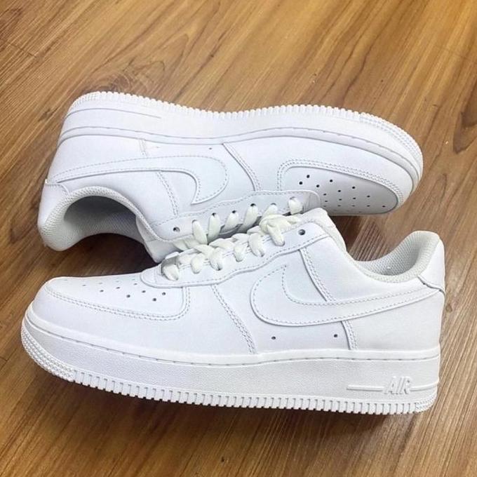 Air Force 1 Triple White