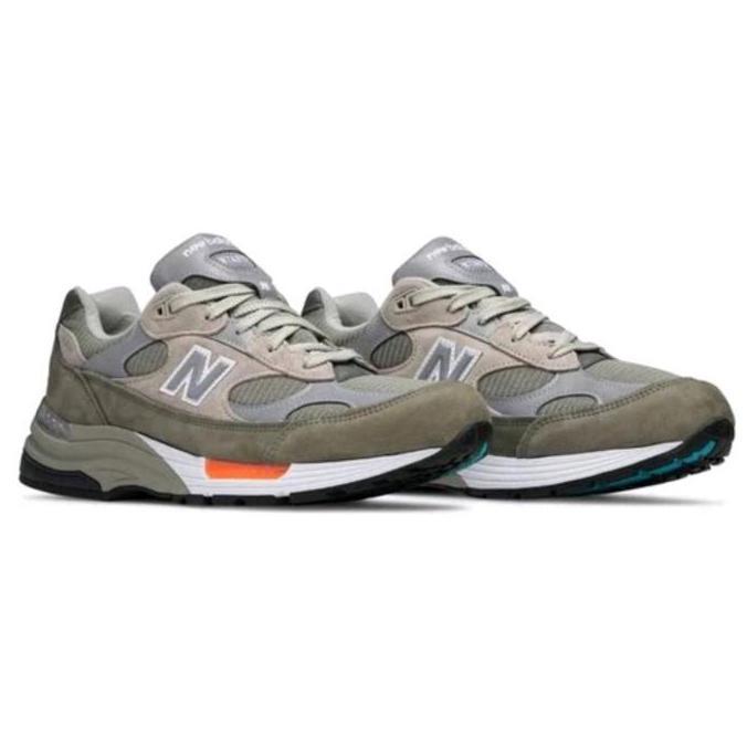 Sepatu Sneaker Pria NB 992 Wtaps