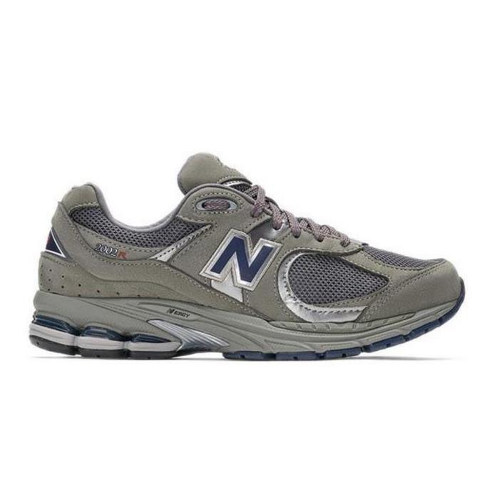 Sepatu New Balance NB 2002R grey