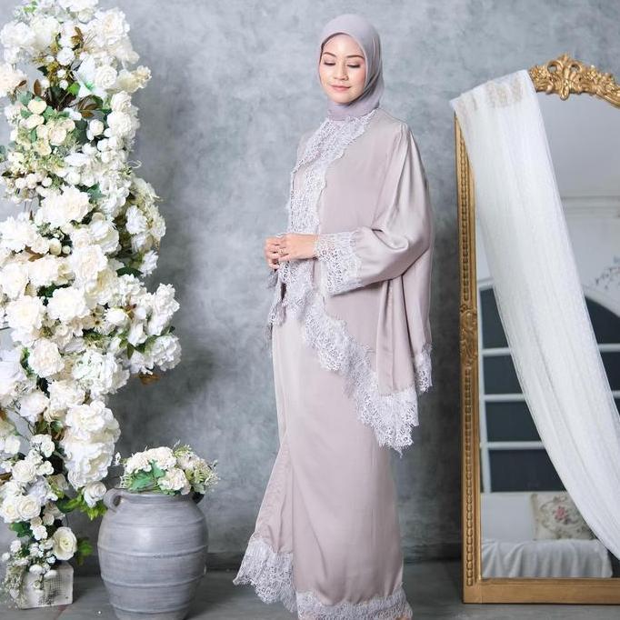 Busananew- Firda -  One Set Putri 3In1  ( Outer Lilit Free Inner ) Raya Exlusive Collection Bahan Si