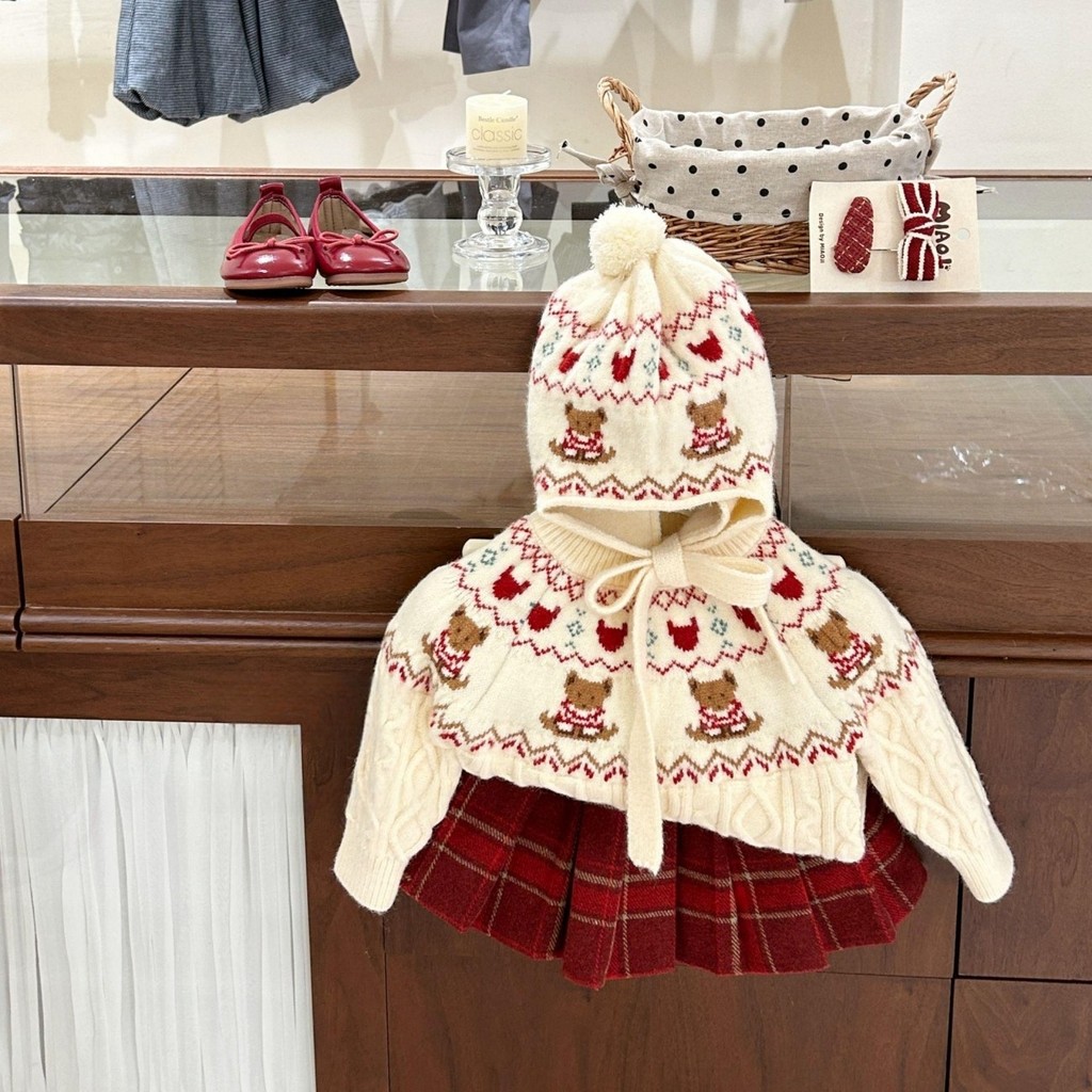 Set Cardigan Rajut Tebal Anak Perempuan Dipadukan Dengan Rok Lipit Motif Kotak-Kotak