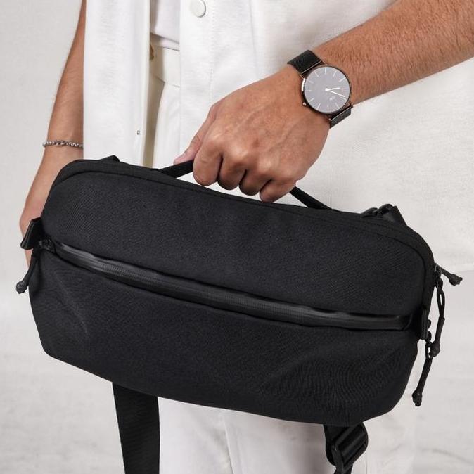 PREGHIERO EXPLORER SLING MAX IPAD PRO 11 TAS SELEMPANG PRIA HANDBAG KODE 270