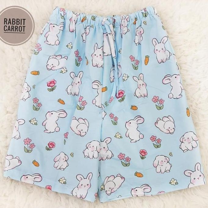 Pastikirim- Celana Pendek Selutut Katun Big Size Wanita Celana Pendek Selutut