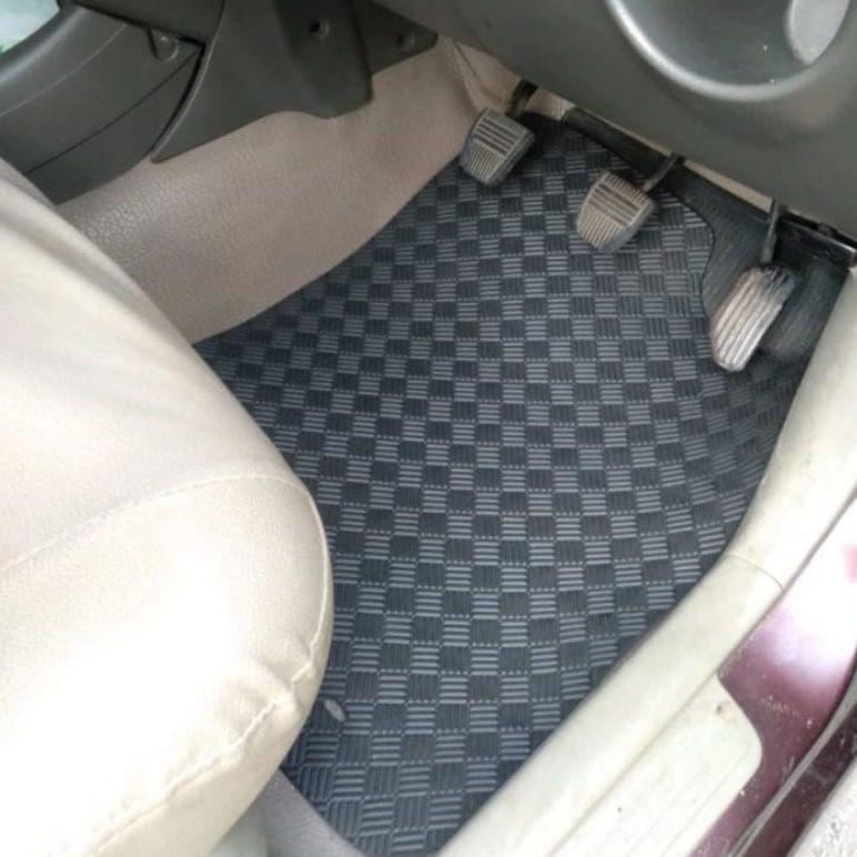 Karpet Mobil Daihatsu Sigra fullset alas kaki matras karet mobil Sigra fullset