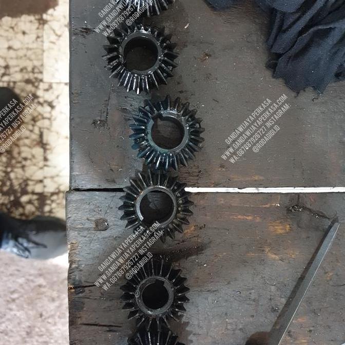 pembuatan roda gigi payung bevel gear custom baja VCN