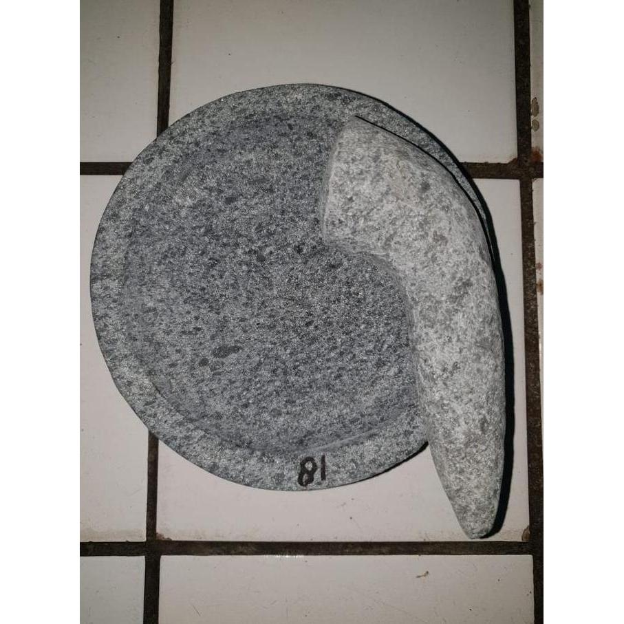 Terpopuler- Coet / Cobek Batu Gunung Asli 18 Cm Bubut + Ulekan 1 Set 18Cm