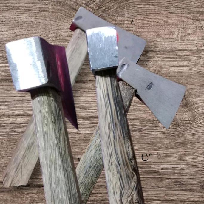 Alatlengkap- Palu Kampak Baja Per Ukuran Standart Dan Besar Untuk Merapikan Kayu Dan Beton