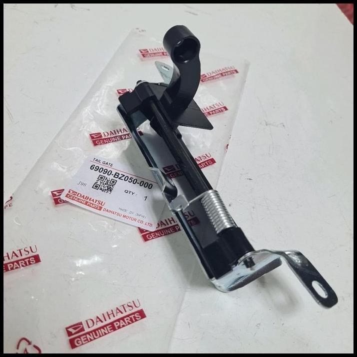TERBARU HANDLE BAGASI GRANMAX HANDLE PINTU BELAKANG GRANMAX 69090-BZ050