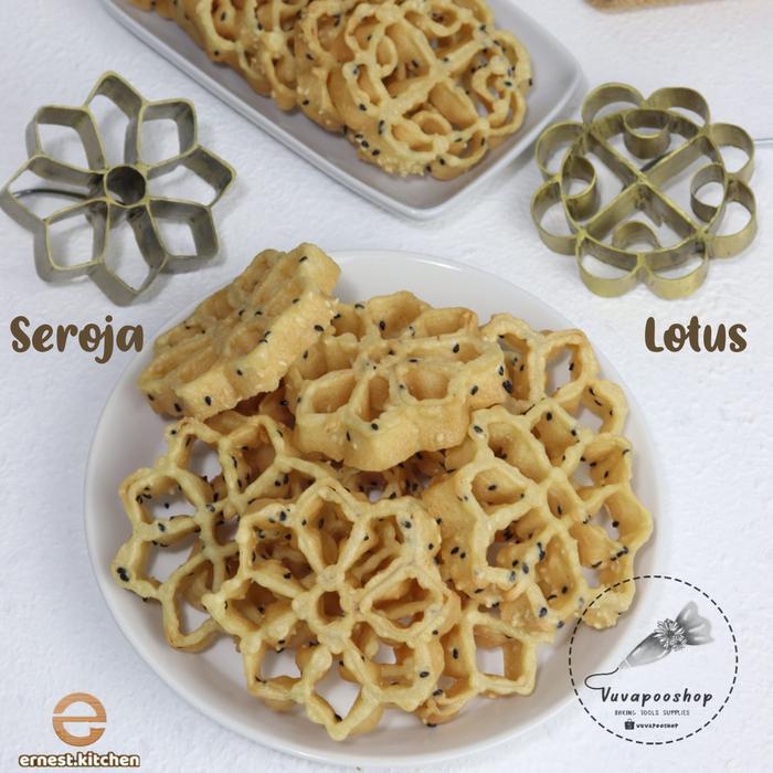 Cetakan Kembang Goyang Kuningan Cetakan Kembang Goyang Tradisional