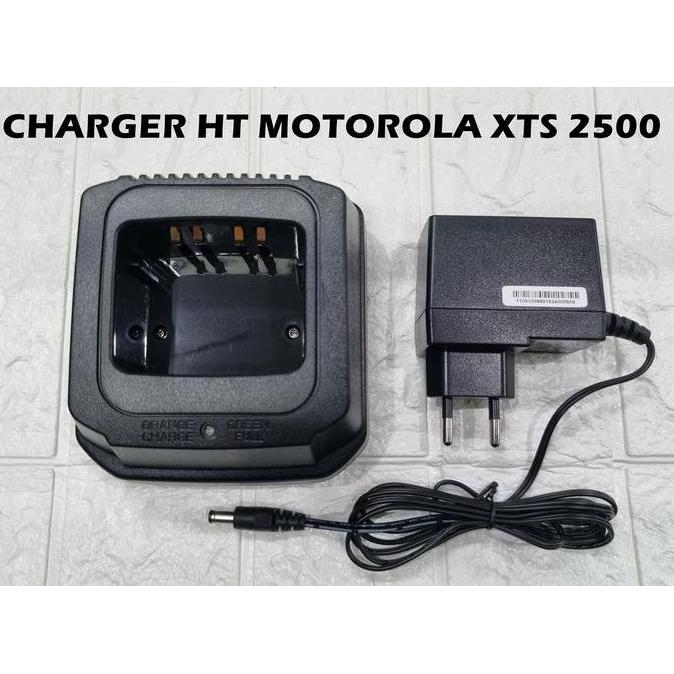 TERLARIS CHARGER HT MOTOROLA XTS 2500 MURAH CHARGER BATRE MOTOROLA XTS2500