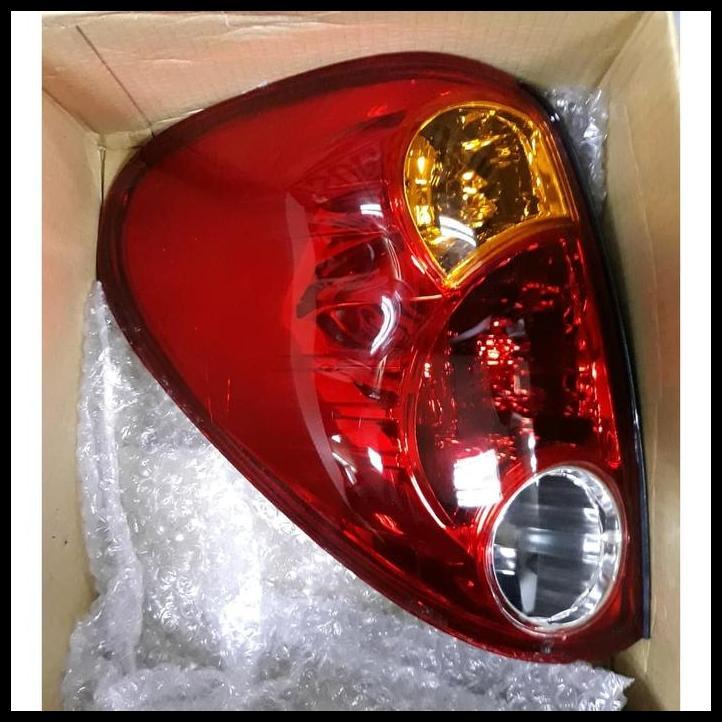 TERLARIS LAMPU BELAKANG STRADA TRITON 