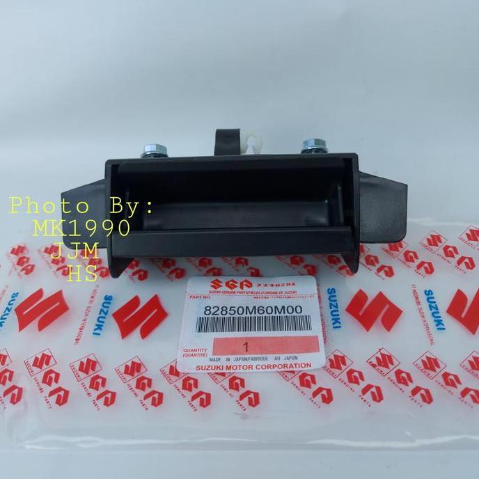 DR302 - handle handel pegangan pintu luar bagasi belakang Suzuki Ertiga 2013