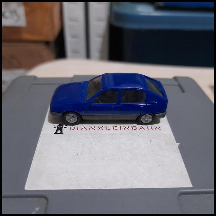 BEST DEAL HERPA SKALA 1:87 - OPEL KADETT BIRU (HP199A) 