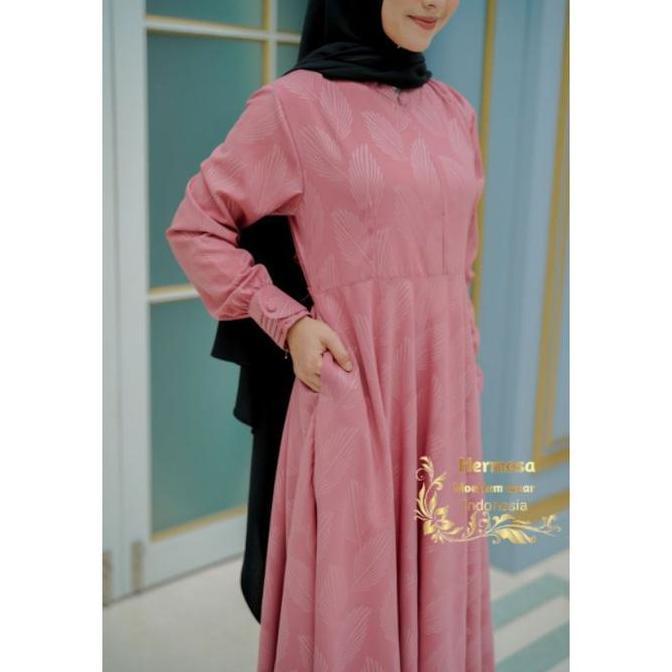 DB98 >> [Gamis hermosa] Gamis embos hermosa motif daun warna pink-gamis dusty pink- Kerah Muslim Dre