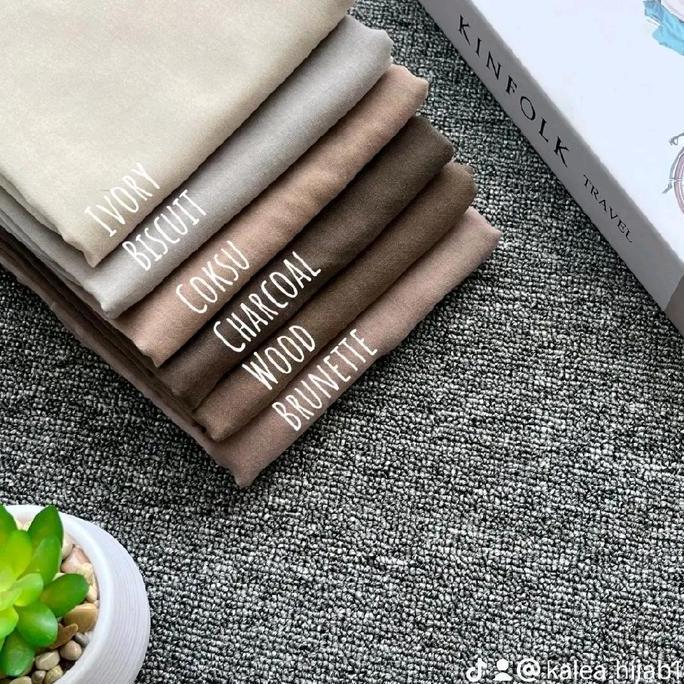 DE96 - Hijab Segi Empat Paris Jadul By Varisha Warna Terlaris Kekinian Soft Colour Desain Klasik Coc