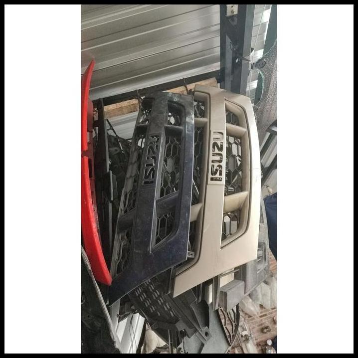 BEST DEAL GRILL GRILLE RADIATOR PANTHER TOURING LS 2005 2006 2007 