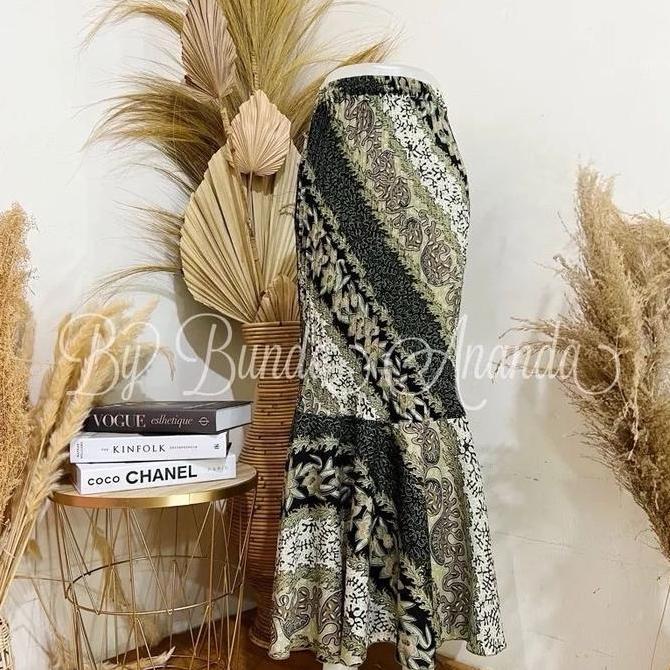 Rok Batik Plisket Duyung / Rok Duyung Plisket Batik Pesta Bawahan Panjang Wanita Hitam Semi Silk