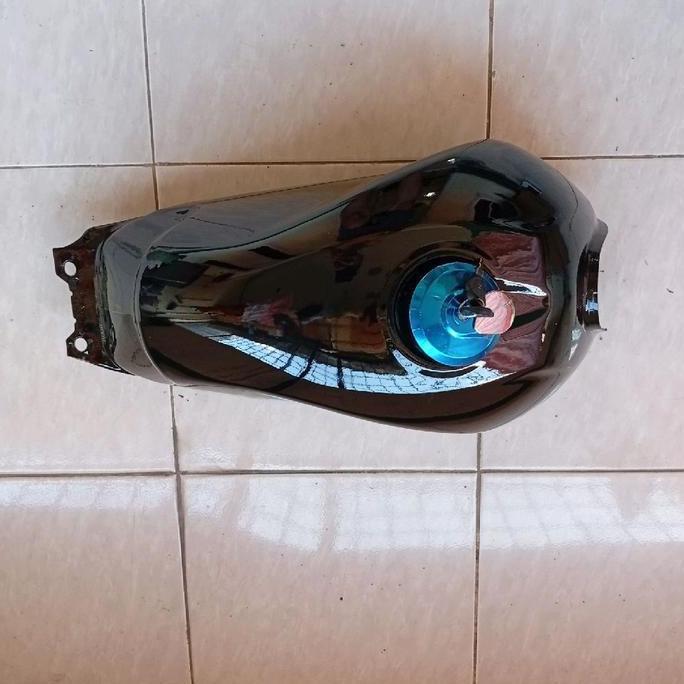 tangki bensin + tutup megapro primus 2006-2009