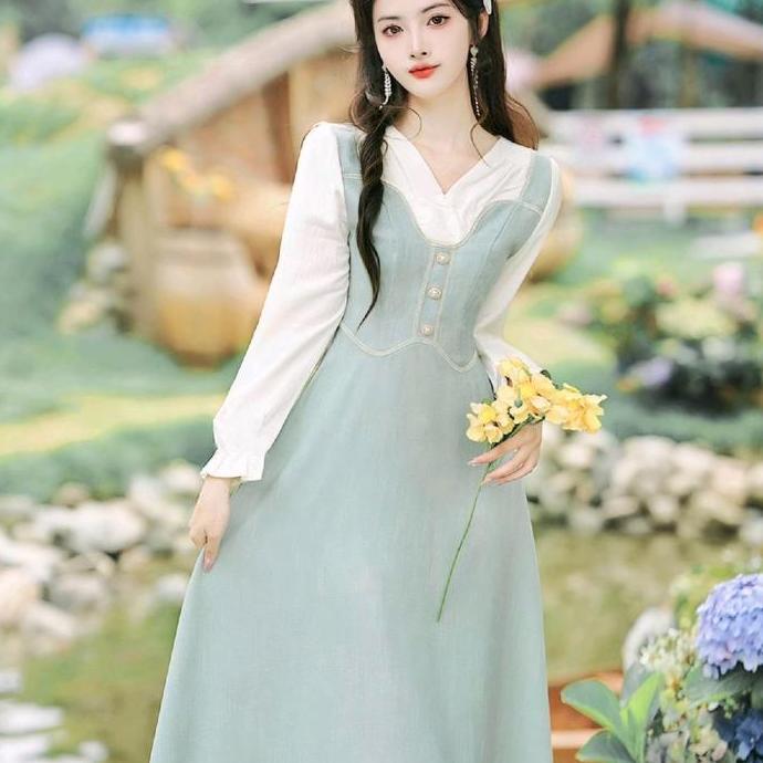 Mbgx- Missmoka Fiona Long Dress Gaya Vintage Klasik Eropa Dress Hijab