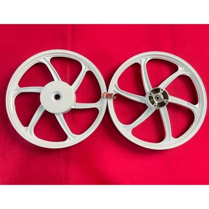 VELG RACING BOY RCB VARIO 125 150 17x140 SP 688 PUTIH