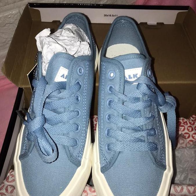 Limited Sepatu Air Walk Original Wanita