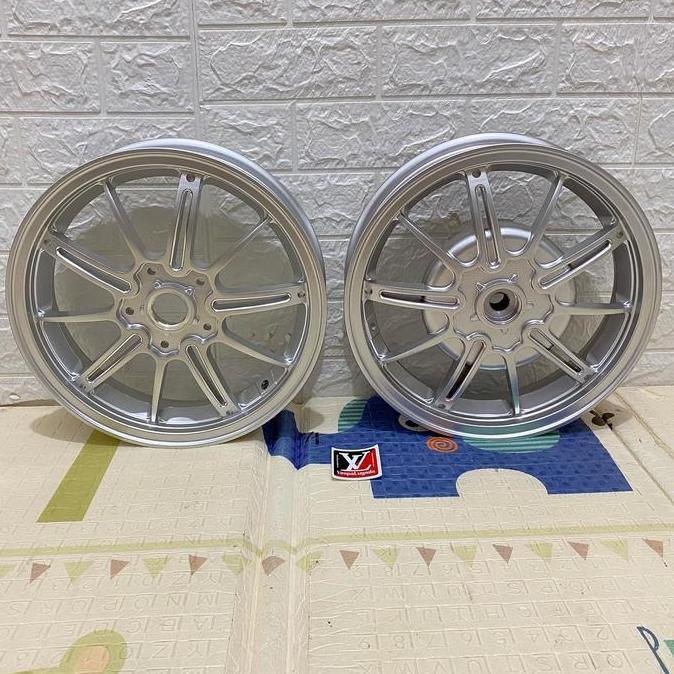 Velg vespa sprint primavera model Mk Drag - Silver