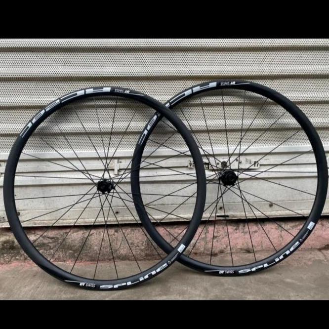 Wheelset Roadbike 700c Carbon DT SWISS RC 28 SPLINE - TA - Centerlock