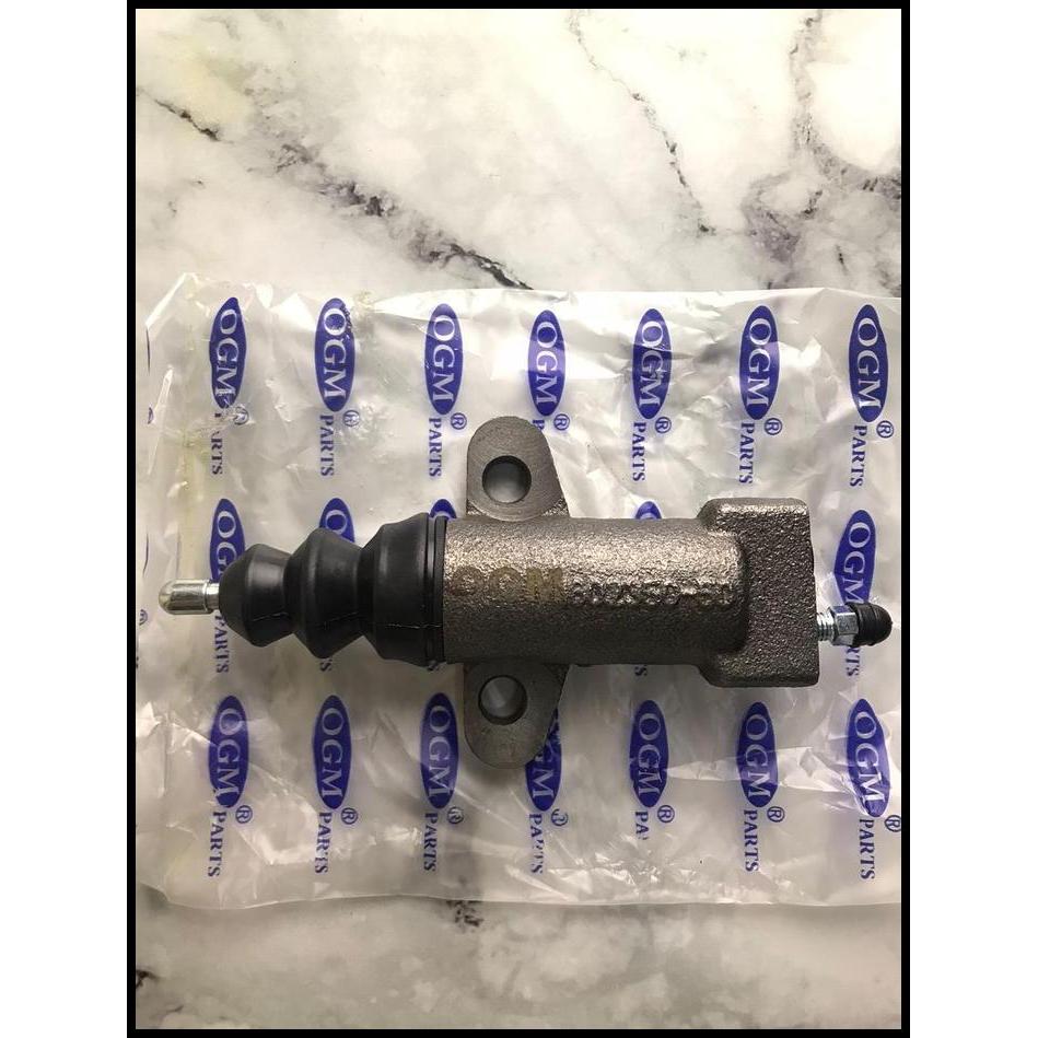 TERBARU MASTER KOPLING BAWAH / CO ASSY NISSAN DATSUN D 620 - OGM 