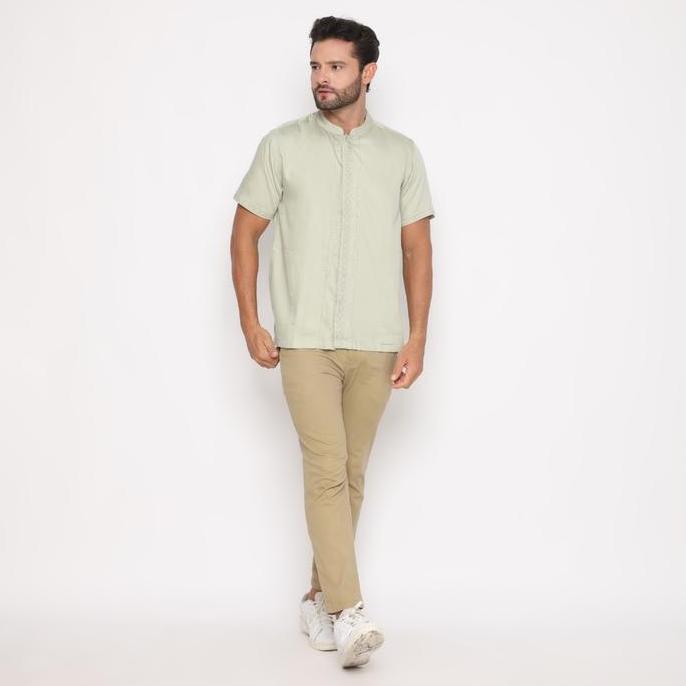 FICHINO Kemeja Koko Pria Lengan Pendek Waikal Hijau Sage - 8583