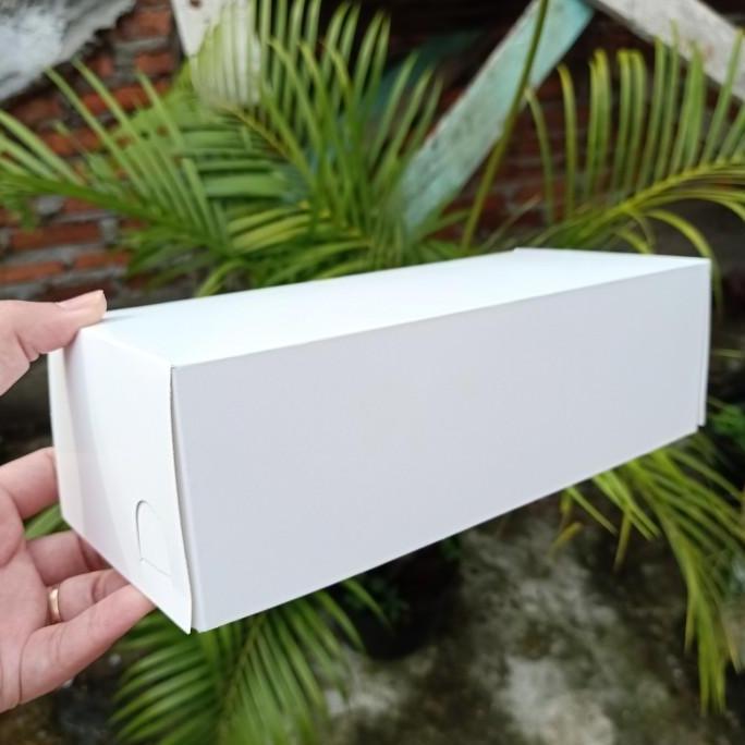 box 22x10x7 polos sepax isi 20 utk kue lapis gulung cupcake, bronies