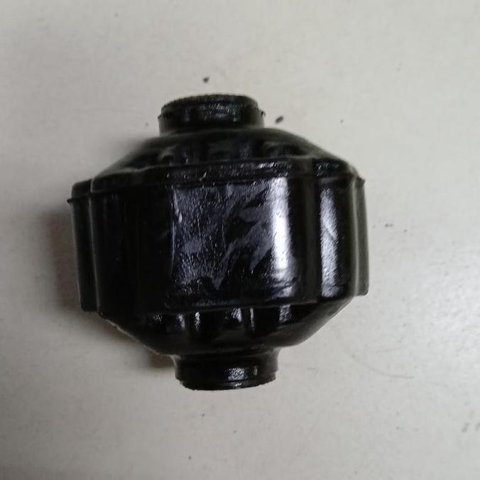 INSULATOR MOUNTING DAIHATSU CHARADE CX G100 GRADE