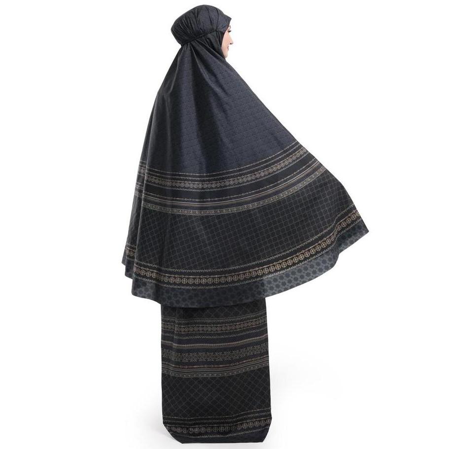 Nada Puspita - Monoglam Pocket Prayer Robe