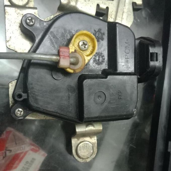 Motor Door Lock Bagasi Hyundai H1 Original  Sale