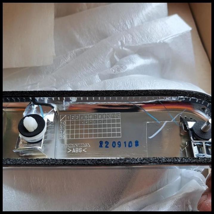 TERMURAH LIST CHROME LIS CRUM BAGASI BELAKANG HONDA CRV GEN 3 2007-2012 