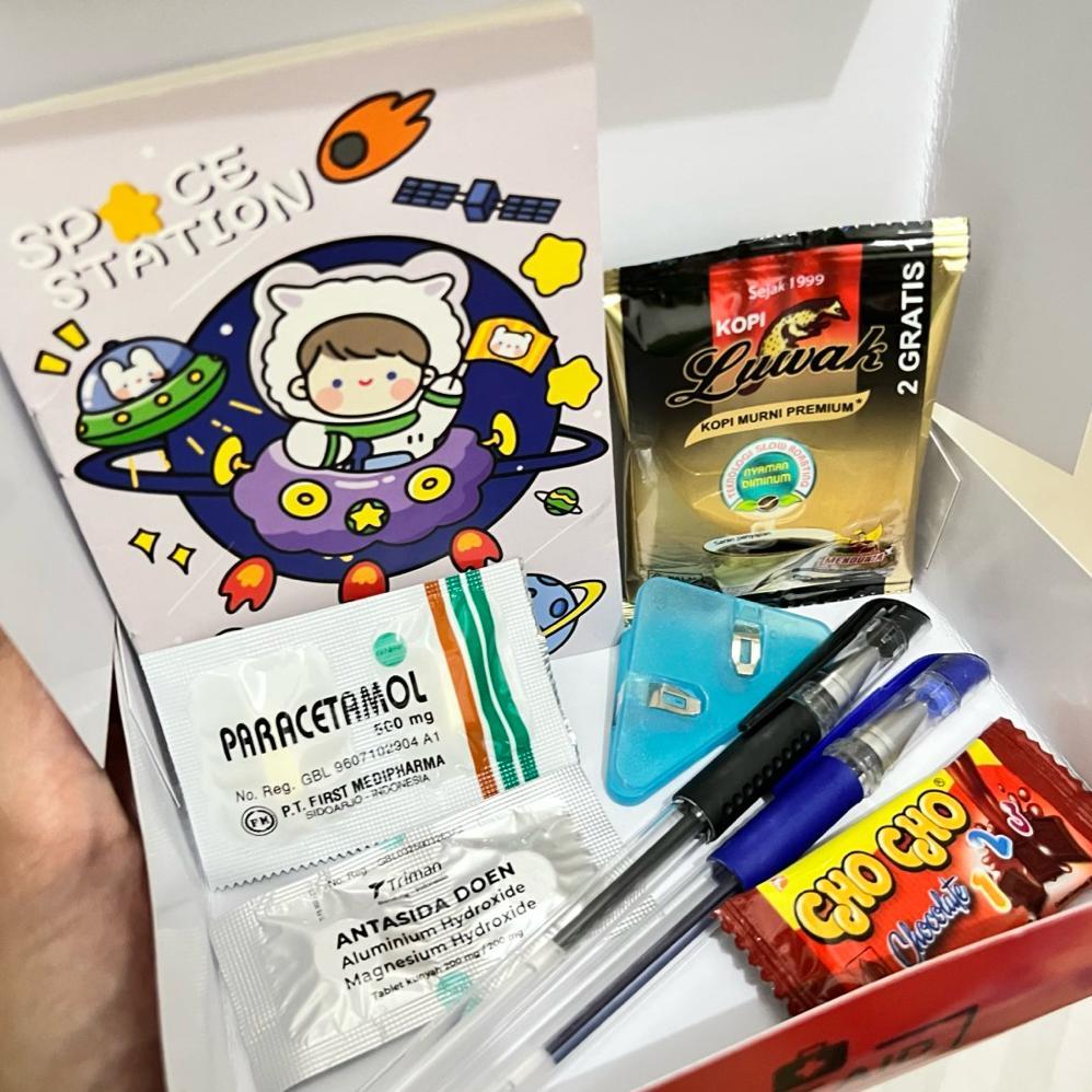 BEST SELLER [READY STOK] P3K SKRIPSI | HAMPERS KADO SEMPRO SIDANG UNIK | ALAT TULIS FUNGSIONAL & PER