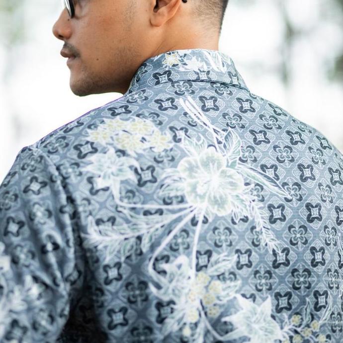 Kemeja Batik Lengan Pendek - Magani Nosweat - Denim Buketan