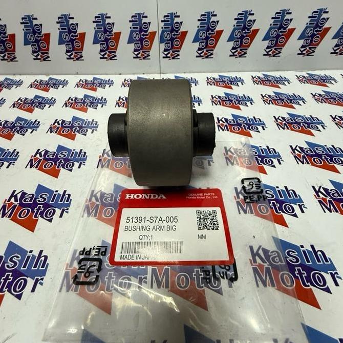 BUSHING ARM DEPAN BESAR BUSHING LOWER ARM SAYAP DEPAN BESAR HONDA STREAM 2002-2006 JAPAN