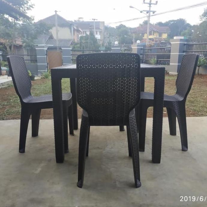 Meja makan plastik olimplast set 4 kursi OL 208