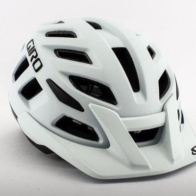 GIRO RADIX MIPS HELMET - WHITE