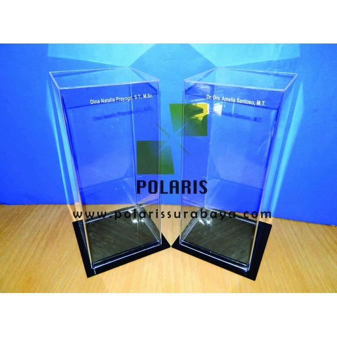 FYP BOX AKRILIK/KOTAK AKRILIK/KOTAK BONEKA/KOTAK MINIATUR/BOX MAINAN ''