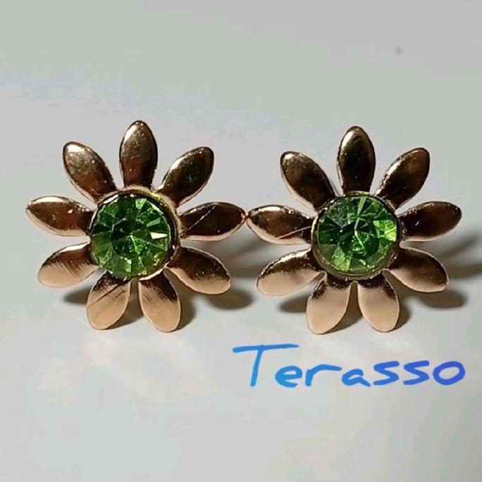 Anting Bunga Permata Hijau Terlaris
