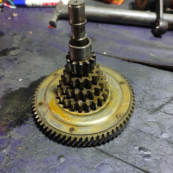 gigi susun gigi borobudur original vespa excel