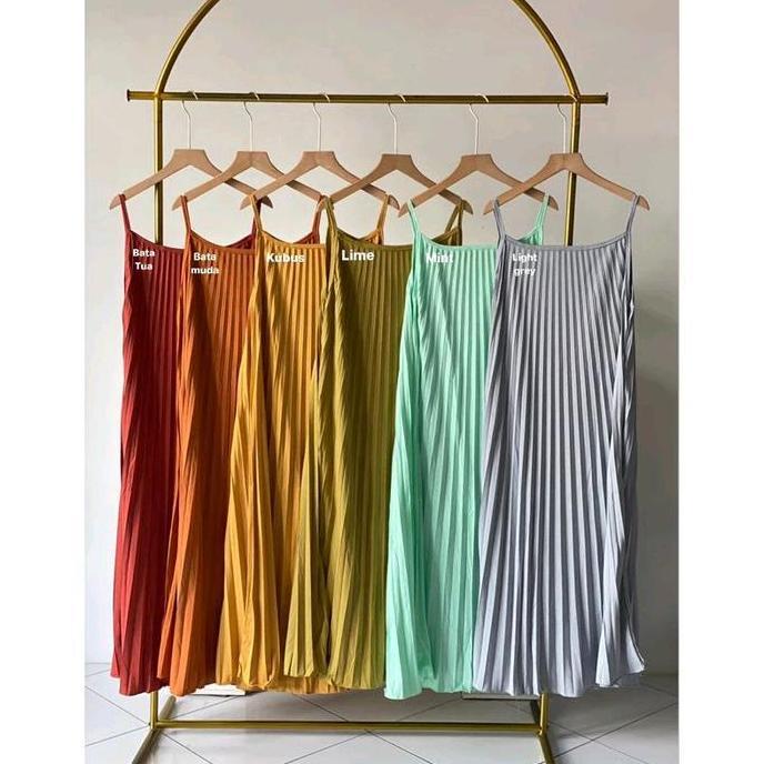 Diskon Inner Dress Plisket Tali Premium - Inner Dress Plisket Mayung - Dress Plisket Wanita Panjang 