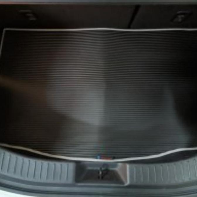 Karpet bagasi Mazda 2