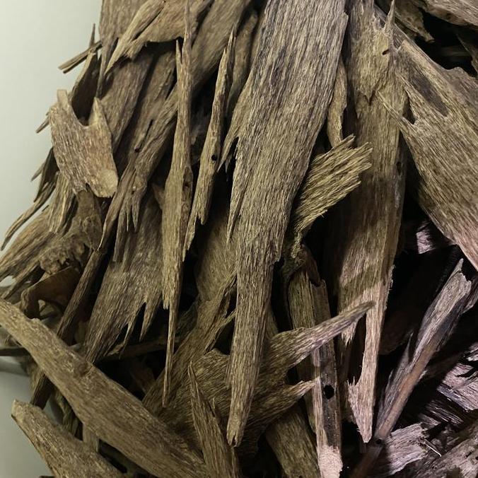 Kayu Gaharu chips Kalimantan 1kg - Super king Kualitas Atas