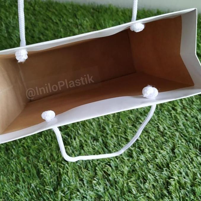 White Paper Bag / Shopping Bag / Goodie Bag 26 x 33 x 7cm