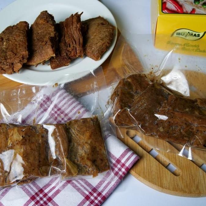 Gepuk Sapi Khas Bandung isi 4 ( Plus Sambal ) + Pete 1 Papan