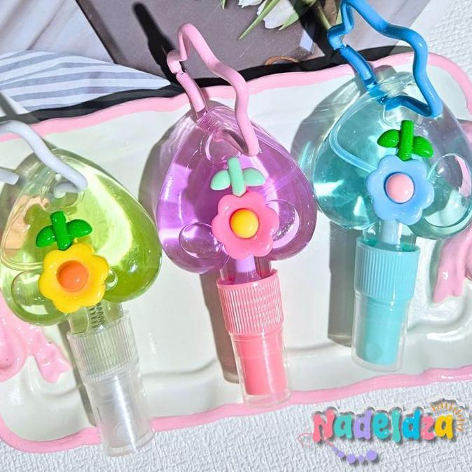 QANTASH Nadeldza Hand Sanitizer Spray Love Bunga Aesthetic Gantungan Tas Hand Sanitizer Lucu