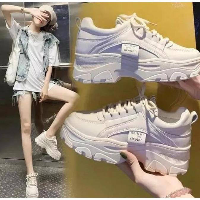 DS85 - Sepatu Sneakers Wanita korean style Upline